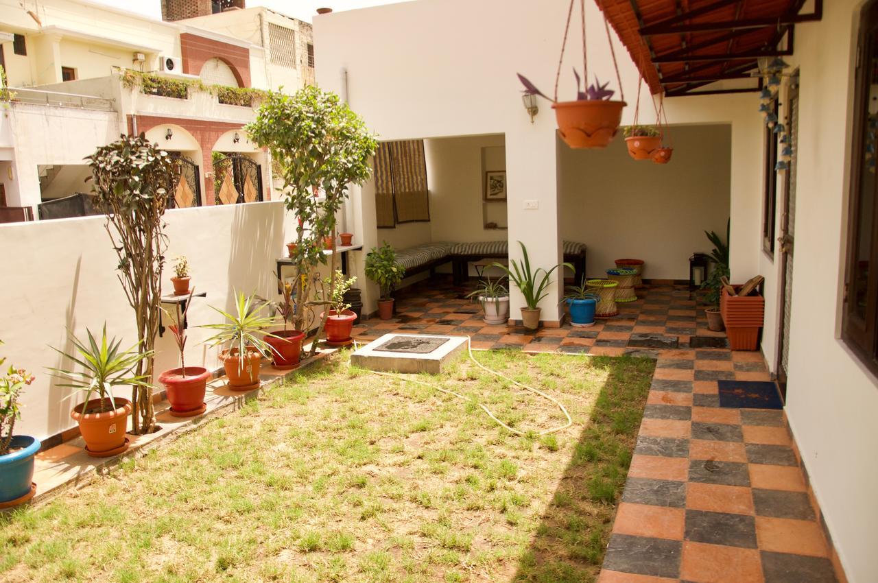 Pathik Niwas Bed & Breakfast Jaipur Luaran gambar