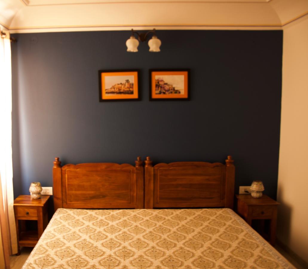 Pathik Niwas Bed & Breakfast Jaipur Luaran gambar